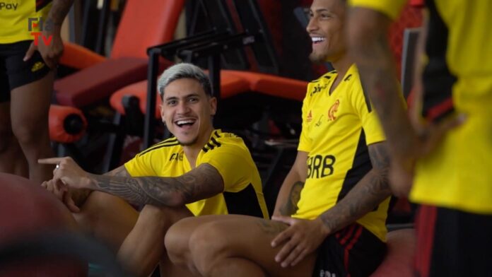 Pedro e Éverton Ribeiro iniciam treinos com Vítor Pereira no Flamengo