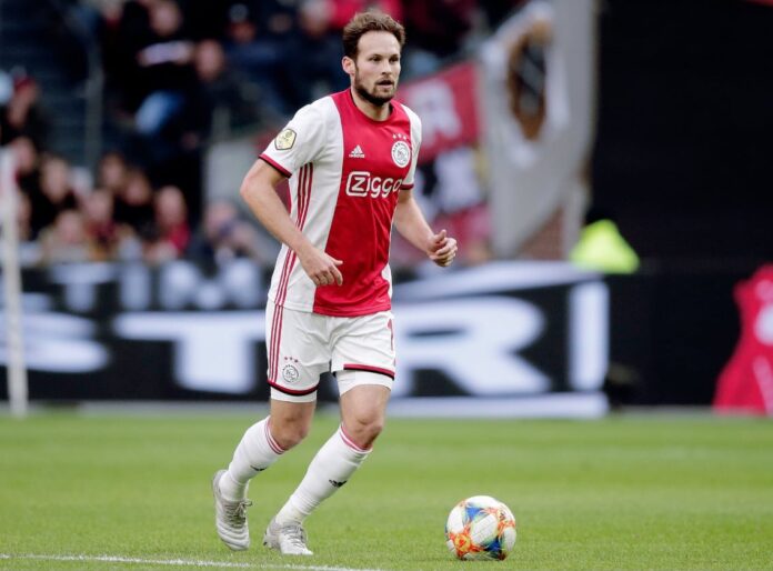 Jornal holandês crava acerto do Bayern de Munique com Blind, ex-Ajax