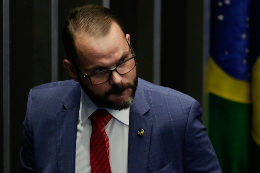 salario-de-ex-diarista-no-gabinete-de-seif-aumentou-14-vezes-em-2-anos