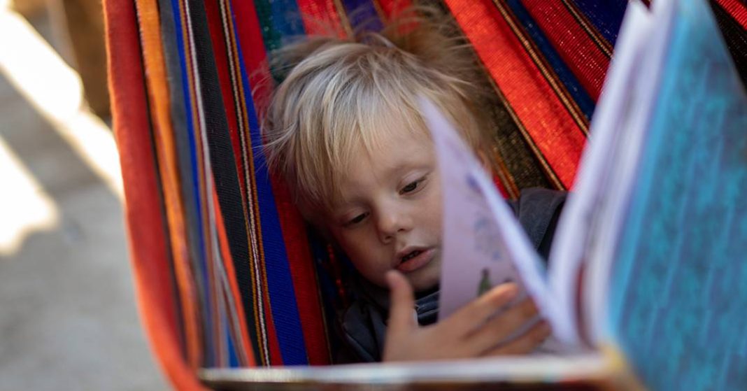 calor-extremo-prejudica-aprendizado-de-letras-e-numeros-na-infancia,-mostra-estudo