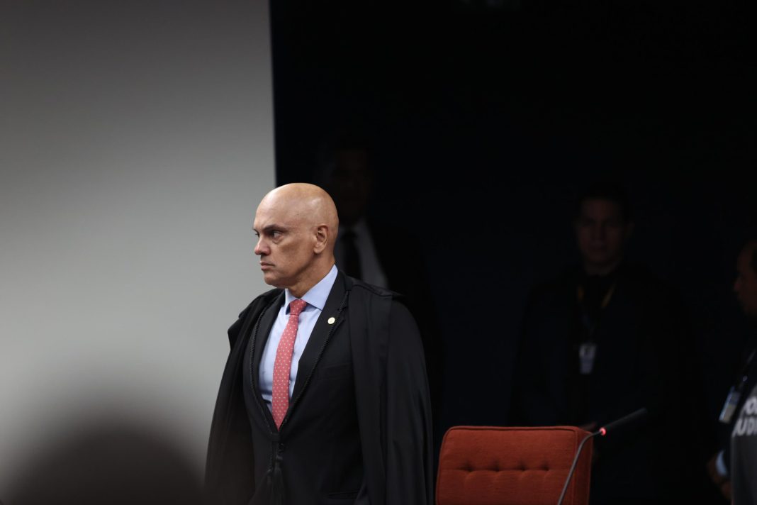 caso-marielle:-stf-retoma-julgamento-com-voto-de-moraes.-siga-no-youtube