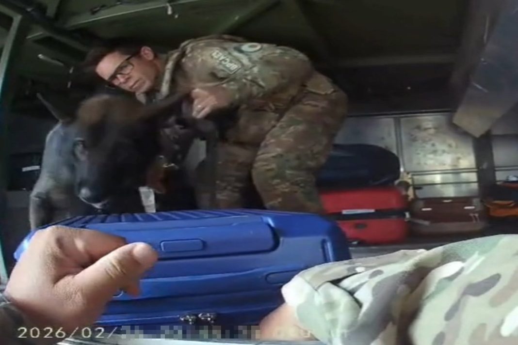 assassino-foragido-e-preso-com-droga-e-faca-em-rodoviaria-rumo-a-sp.-veja-video