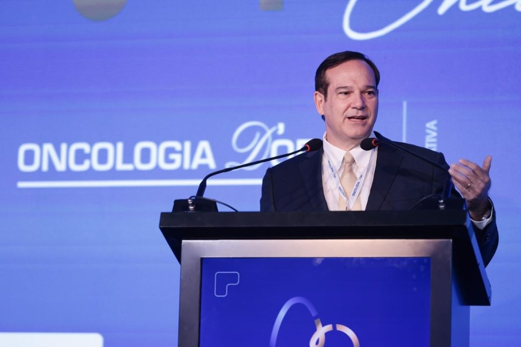 aumento-de-cancer-colorretal-em-jovens-e-“uma-realidade”,-diz-hoff