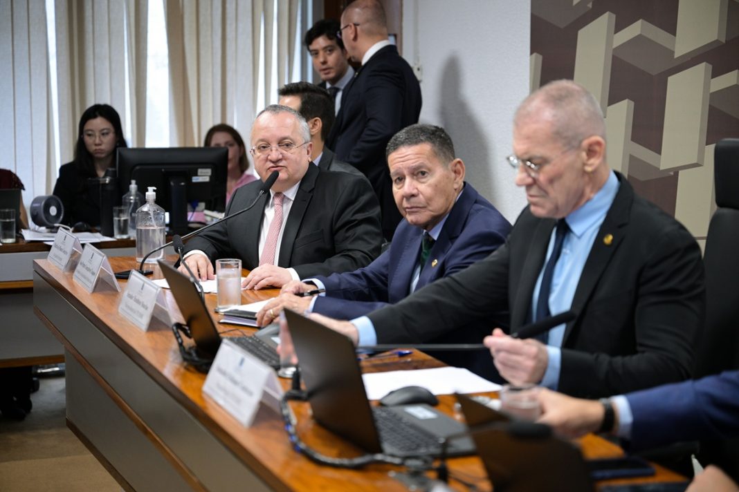 cpi-do-crime-organizado-pode-aprovar-quebras-de-sigilos-do-caso-master