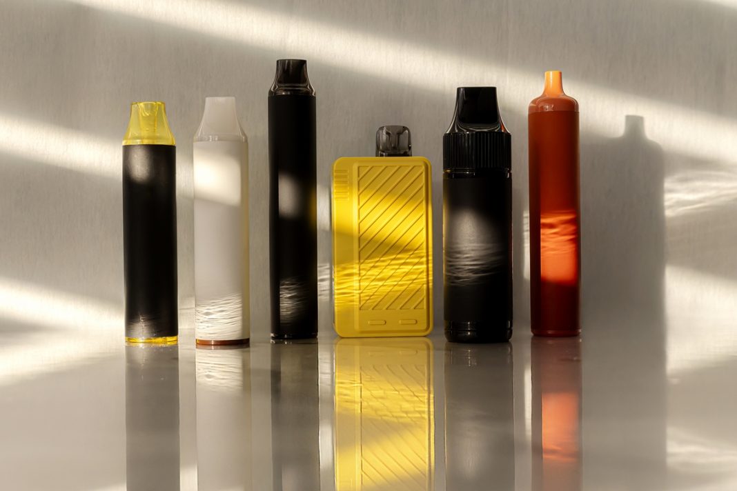 cigarro-eletronico-pode-causar-cancer,-confirma-revisao-de-100-estudos