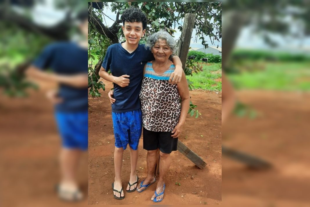 saiba-quem-eram-neto-e-avo-mortos-dentro-de-casa-em-aguas-lindas