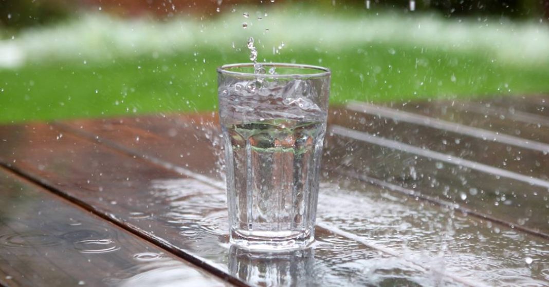 ha-algum-risco-em-ingerir-agua-diretamente-da-chuva?