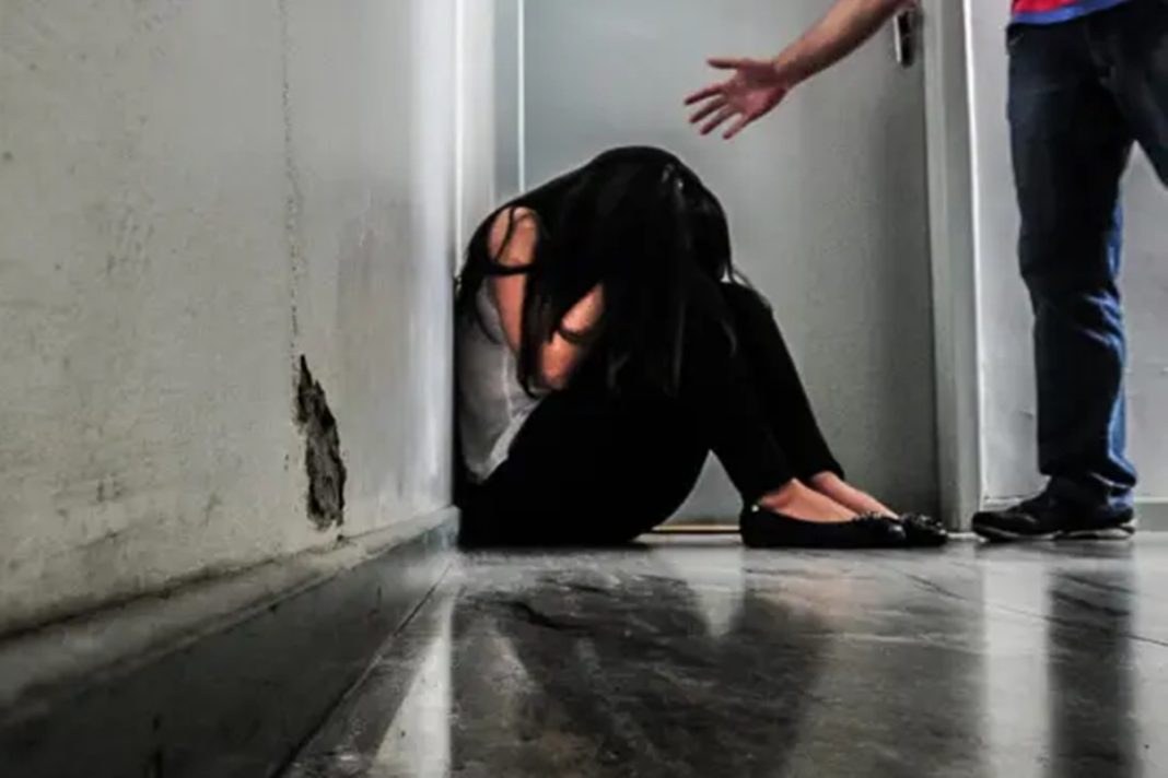 pedido-de-“pizza-com-bastante-borda”-ajuda-a-salvar-vitima-de-violencia-domestica