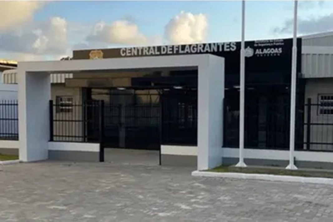 mulher-perde-dentes-apos-agressoes-e-companheiro-e-preso-em-maceio