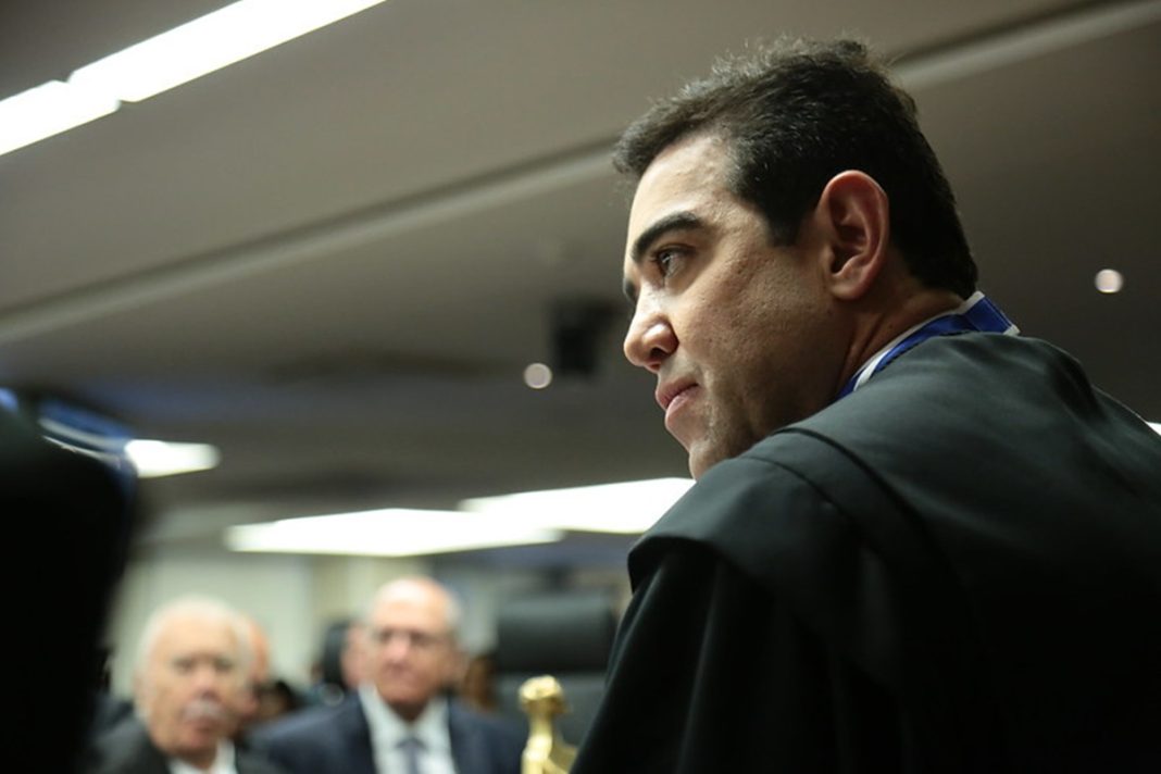 bruno-dantas-autoriza-envio-de-documentos-do-brb-e-da-caixa-para-comissao-do-senado