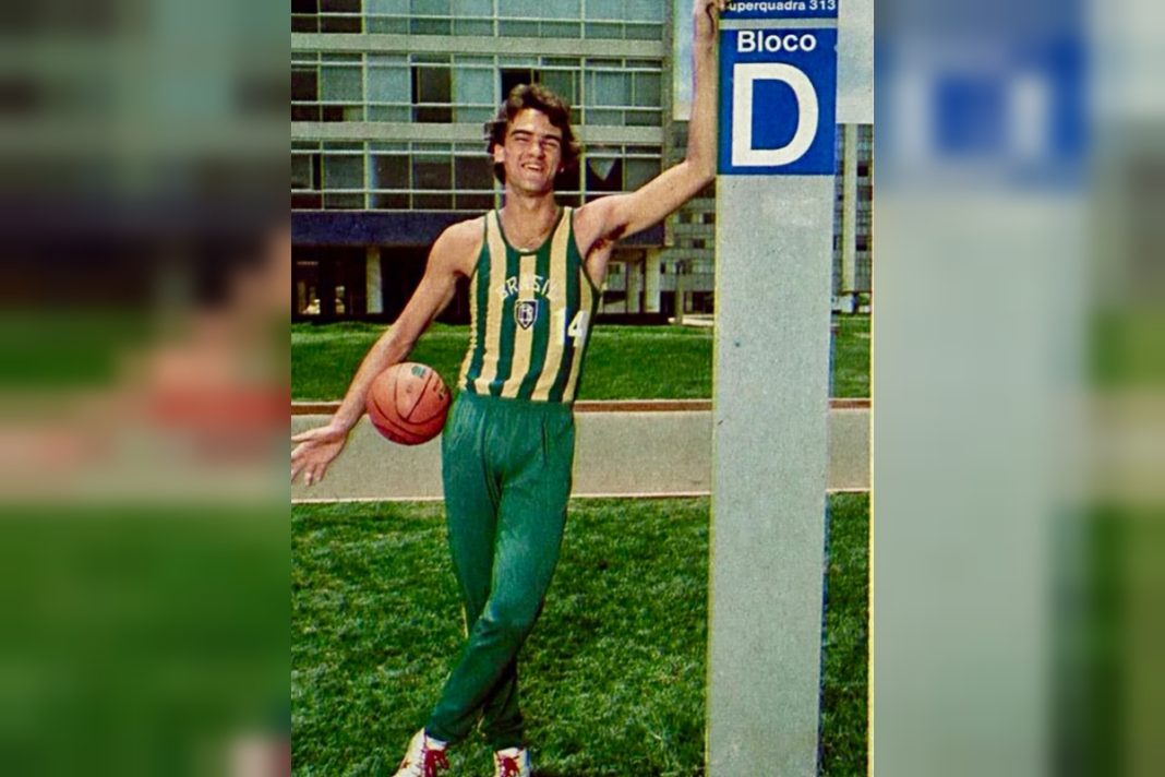 oscar-schmidt:-veja-fotos-do-inicio-do-“mao-santa”-pelas-quadras-do-df