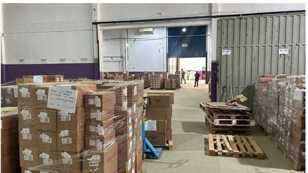 deposito-da-wepink,-marca-de-virginia,-e-interditado-em-anapolis