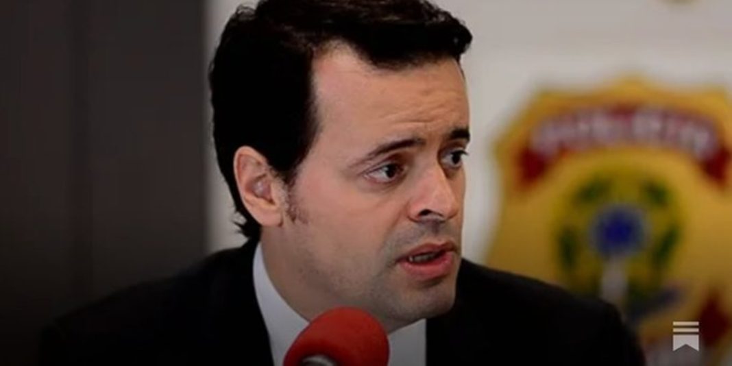 oficial-de-ligacao-da-pf-que-atuou-na-prisao-de-ramagem-vai-deixar-eua