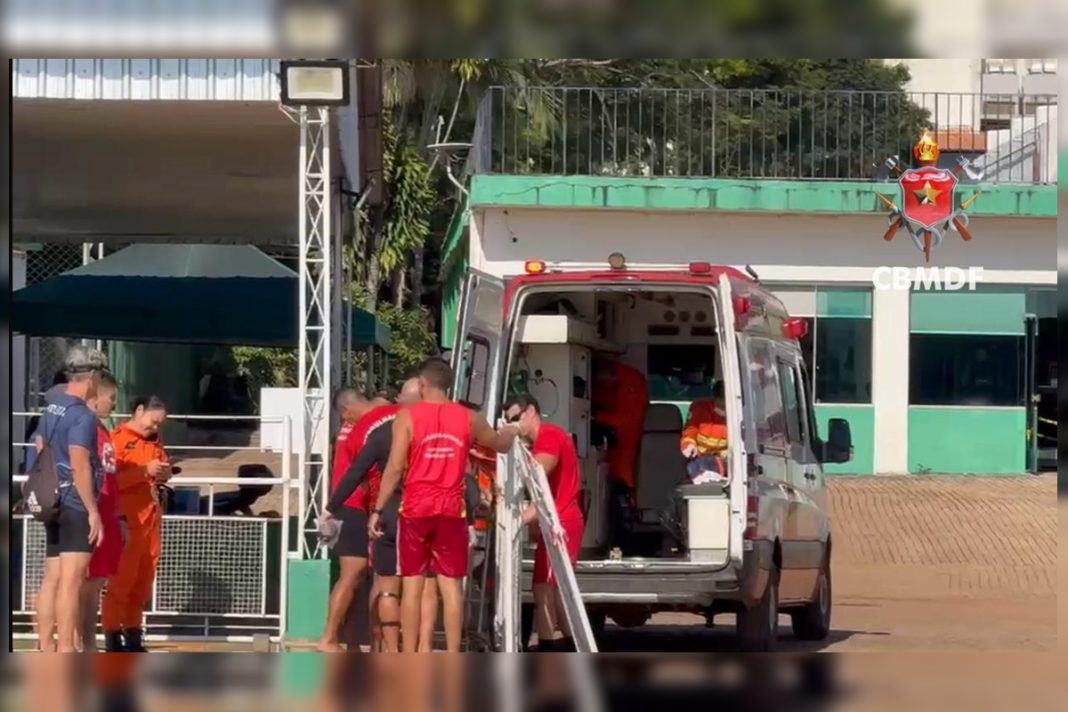 barcos-a-remo-batem-de-frente-no-lago-paranoa;-atleta-tem-hemorragia.-veja-video