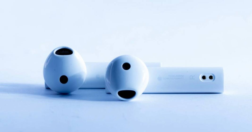 fones-de-ouvido-bluetooth-fazem-mal-para-a-saude?