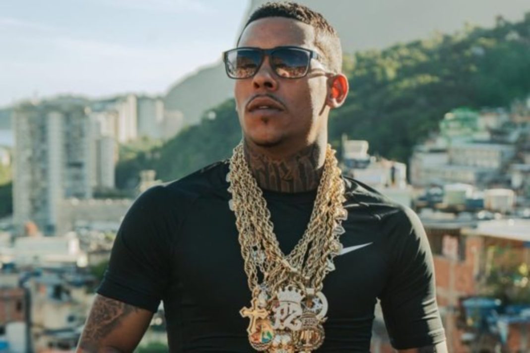 mc-poze-do-rodo-nega-ser-de-faccao-e-vai-para-presidio-neutro-no-rio