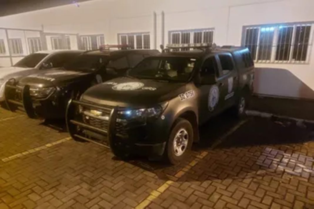 homem-e-preso-apos-manter-esposa-e-filha-trancadas-em-banheiro