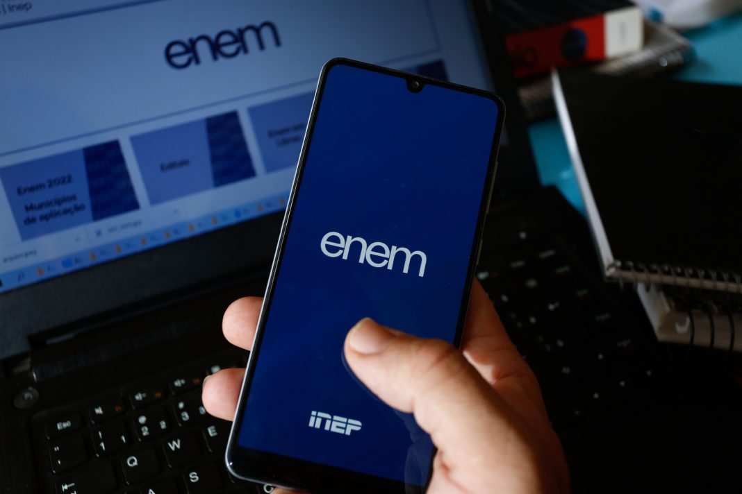 enem-2026:-prazo-para-pedir-isencao-de-taxa-e-prorrogado.-confira