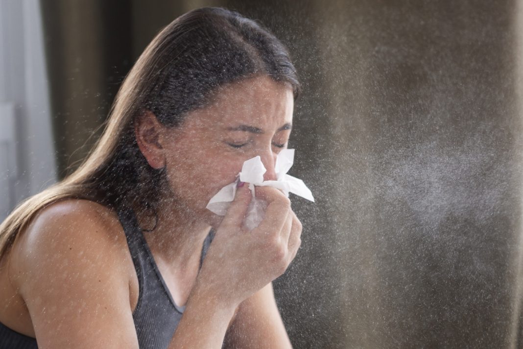 segurar-espirro-pode-aumentar-risco-de-avc-e-ruptura-de-aneurisma