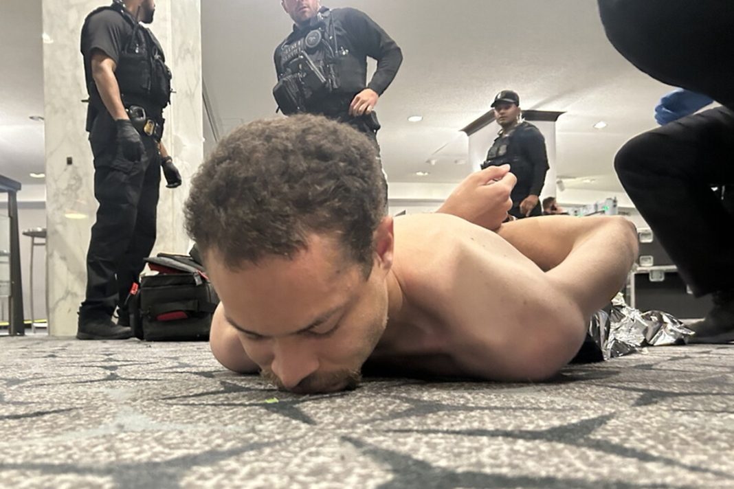 atirador-que-tentou-invadir-jantar-com-trump-vai-a-audiencia-nesta-2a