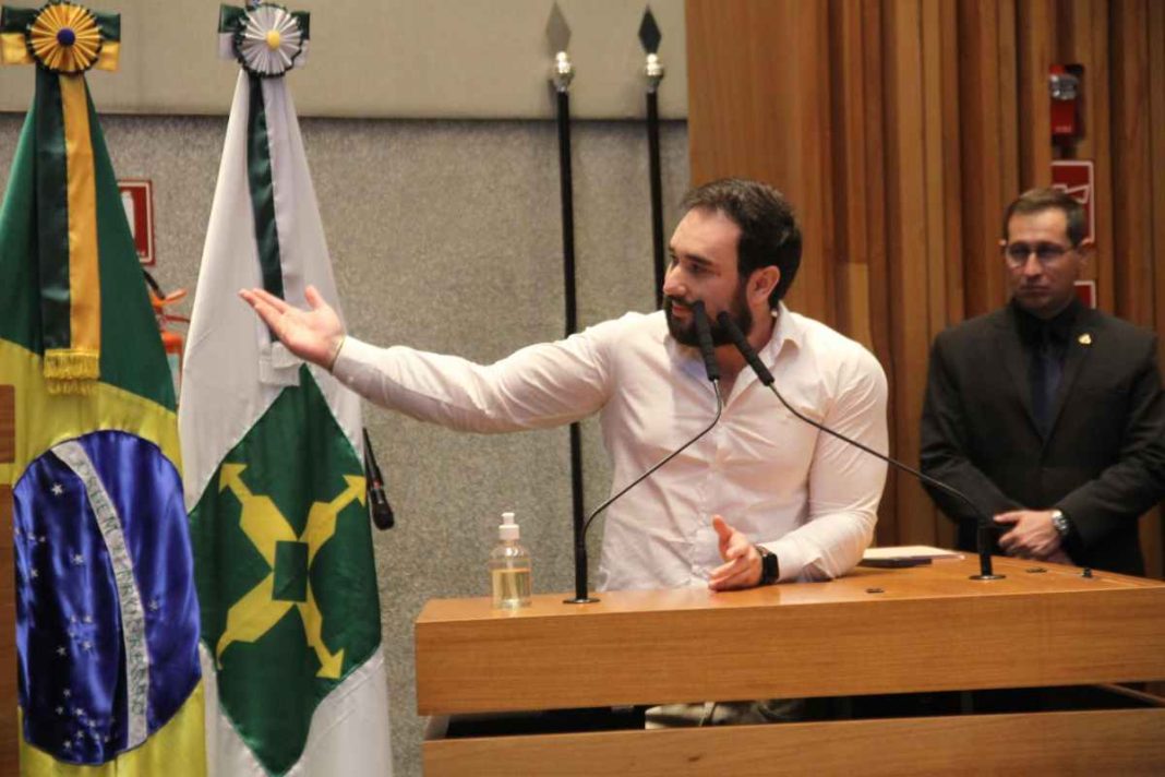 celina-nomeia-samuel-konig-como-novo-secretario-do-consumidor