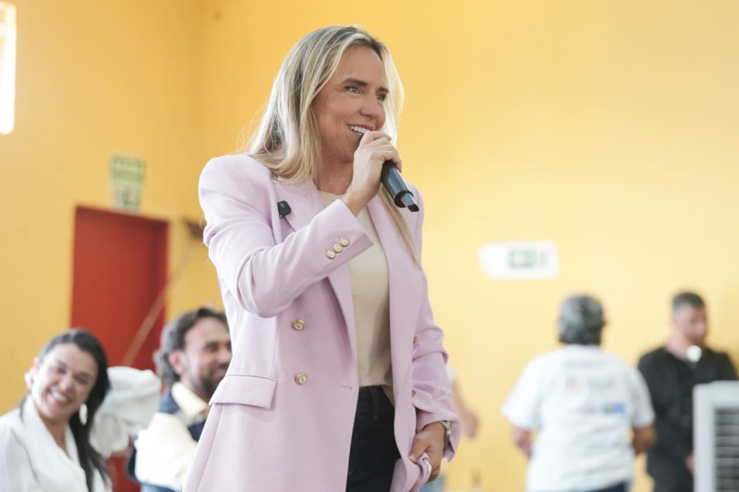 celina-pede-a-ministro-garantia-da-uniao-para-emprestimo-de-r$-6,6-bilhoes-ao-brb.-veja-oficio