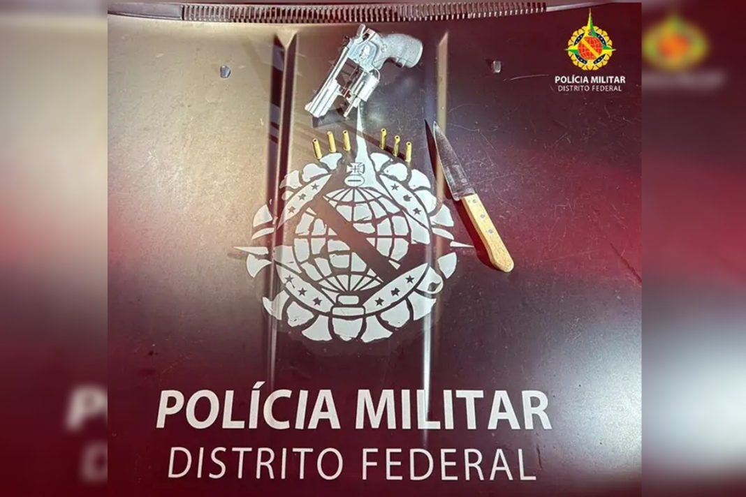 homem-esfaqueia-companheira-e-ameaca-com-arma-falsa-em-aguas-claras