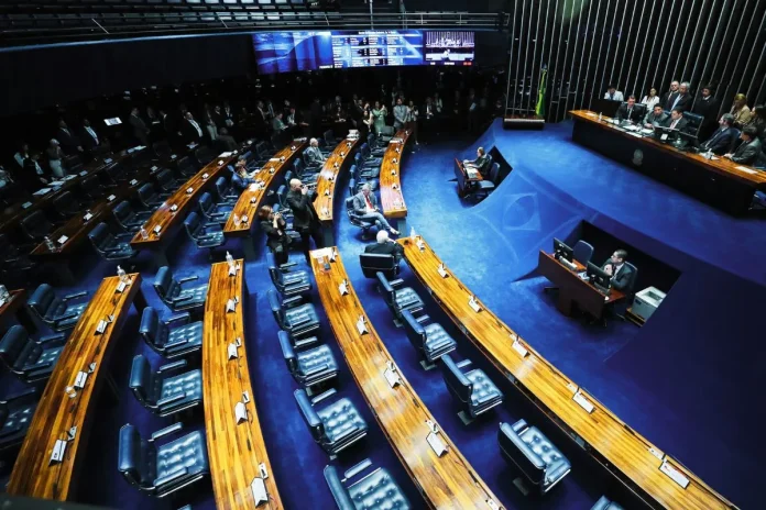 disputa-acirrada-ao-senado