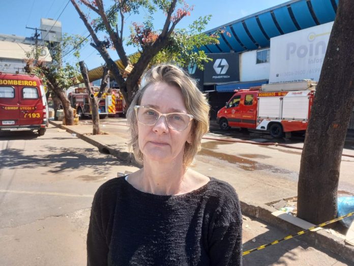 “perdi-tudo”:-donos-de-lojas-contam-prejuizo-apos-incendio-na-feira-dos-importados