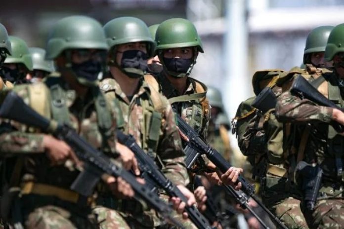 “cha-de-manta”-faz-7-cabos-do-exercito-virarem-reus.-entenda-a-pratica “cha-de-manta”-faz-7-cabos-do-exercito-virarem-reus.-entenda-a-pratica