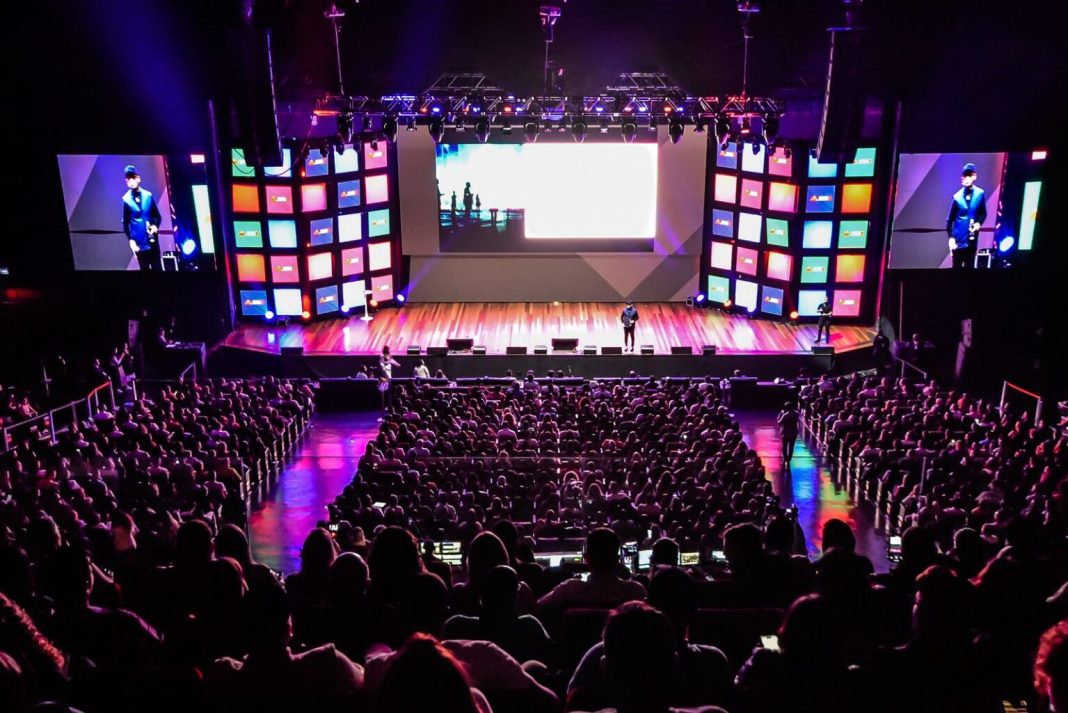 innova-summit-2026-transforma-brasilia-em-capital-da-inovacao-e-atrai-multidao-de-40-mil-pessoas