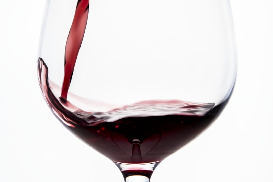o-vinho-e-um-aliado-da-saude?-entenda-impacto-da-bebida-no-organismo