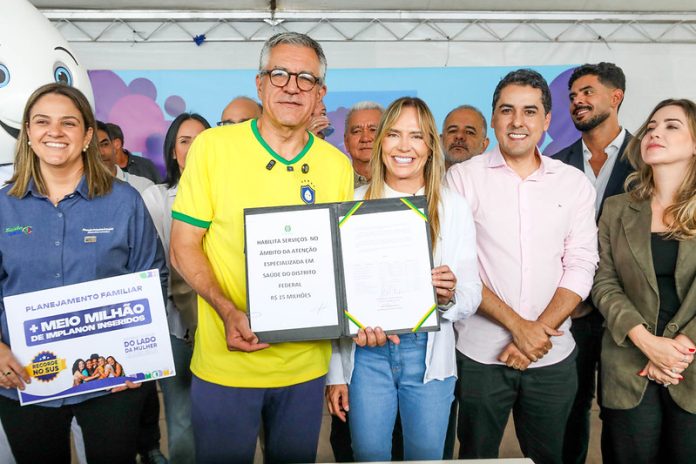 gdf-amplia-acesso-ao-implanon-e-recebe-promessa-de-mais-12-mil-implantes-para-reforcar-planejamento-reprodutivo
