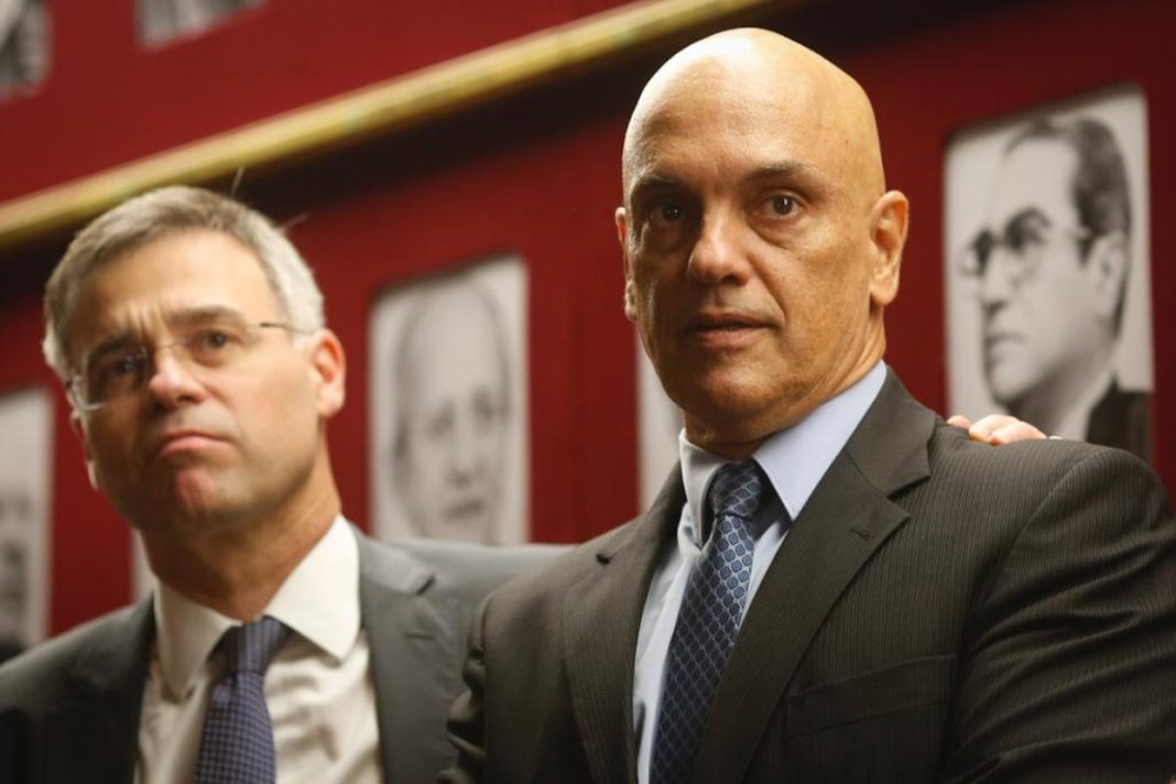 julgamento-do-caso-moraes/vorcaro-expoe-divisao-no-stf-e-guerra-de-oficios