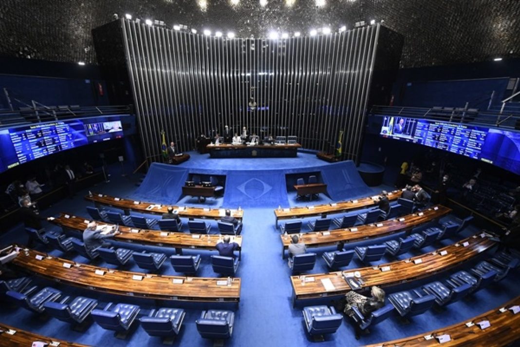 sem-decisao-sobre-moraes,-julgamento-no-stf-amplia-reacao-no-senado