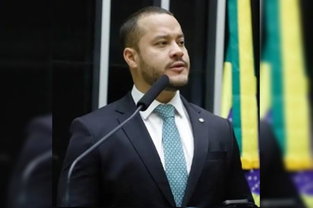 operacao-contra-deputado-teve-inicio-apos-apreensao-de-r$-1,2-milhao-em-voo