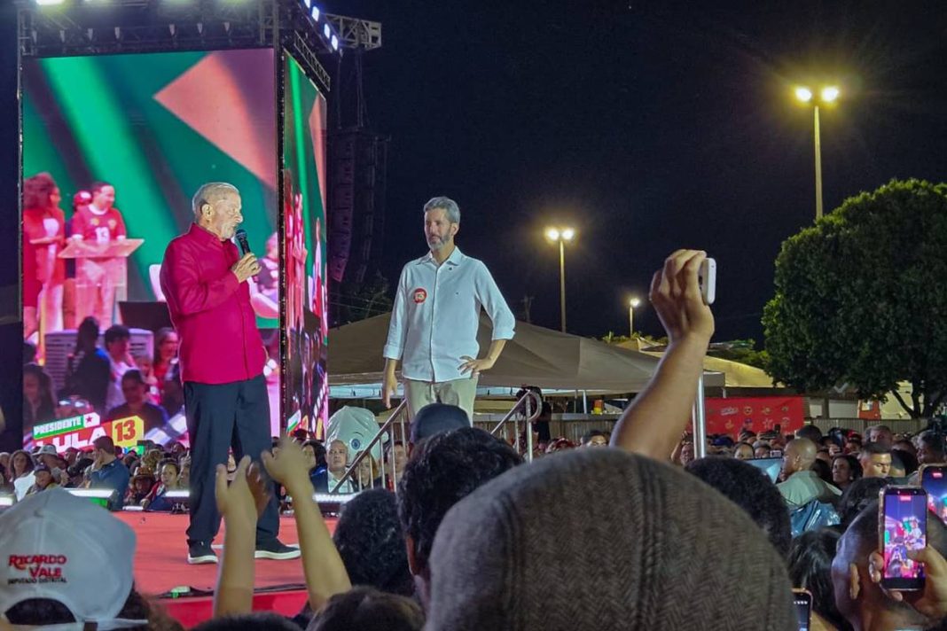 “lula-e-o-presidente-do-df”,-diz-grass-em-ato-do-pt-em-ceilandia