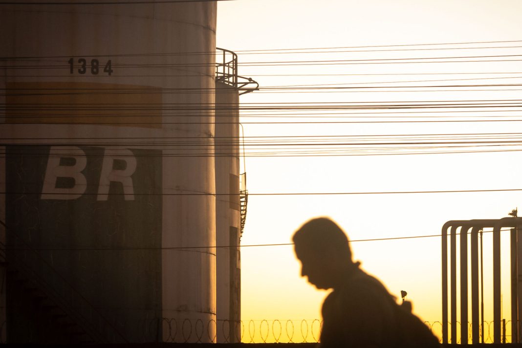 executivos-de-cartel-sao-condenados-por-prejuizo-de-bilhoes-a-petrobras