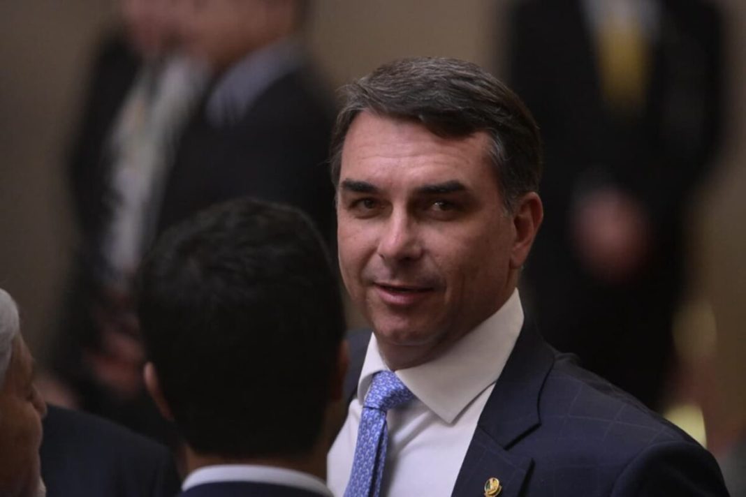 flavio-nega-ter-autorizado-acao-de-aliado-contra-reajuste-do-bolsa-familia