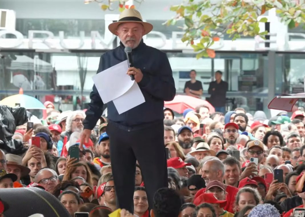 em-sc,-lula-cobra-apoio-do-agronegocio:-“deveriam-se-ajoelhar-para-mim”