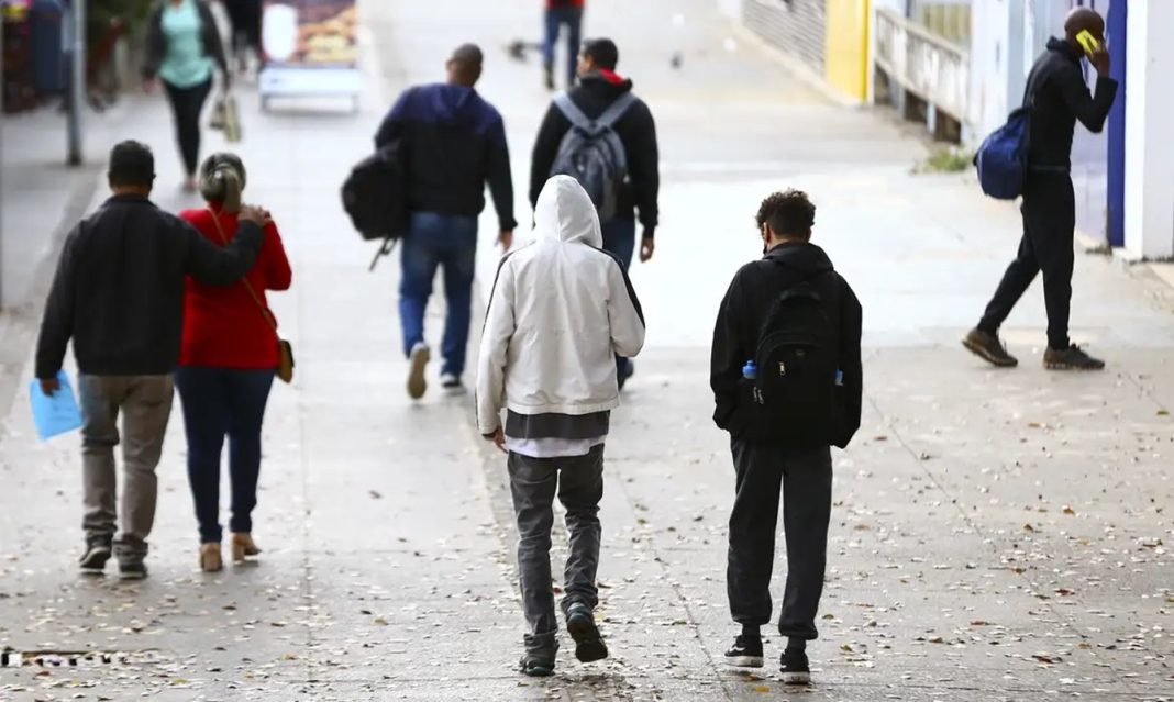 clima:-ultimo-domingo-de-inverno-tem-frio-no-sul-e-ar-seco-em-parte-do-pais