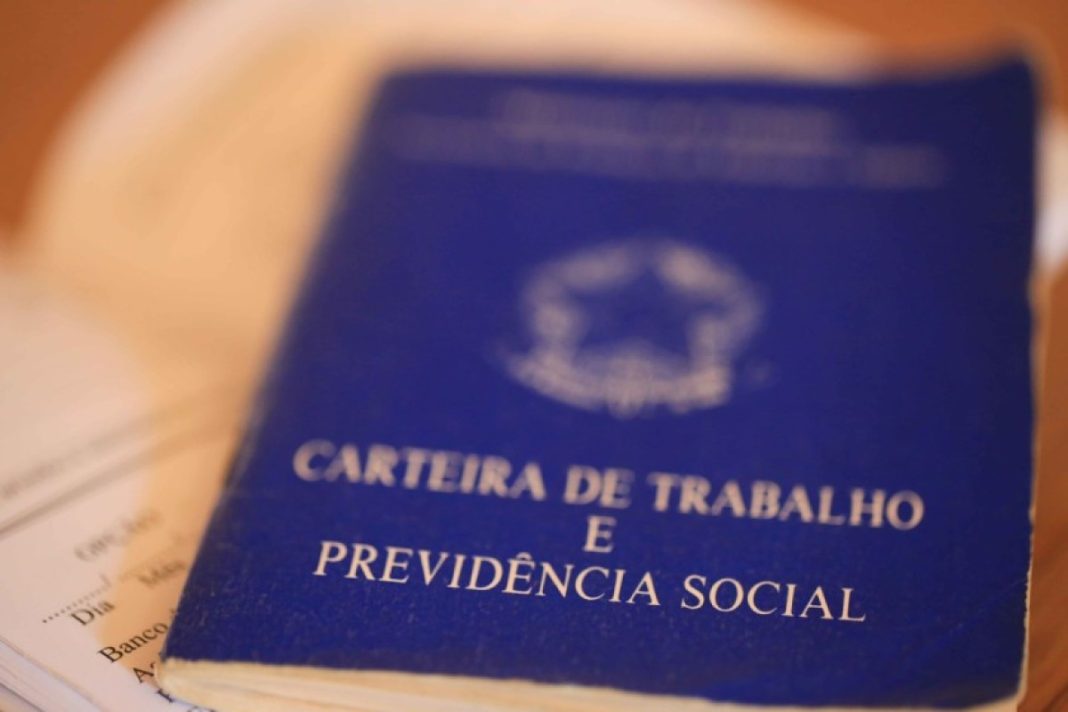 df-comeca-semana-com-1,2-mil-vagas-de-emprego-e-salarios-de-ate-r$-3,5-mil