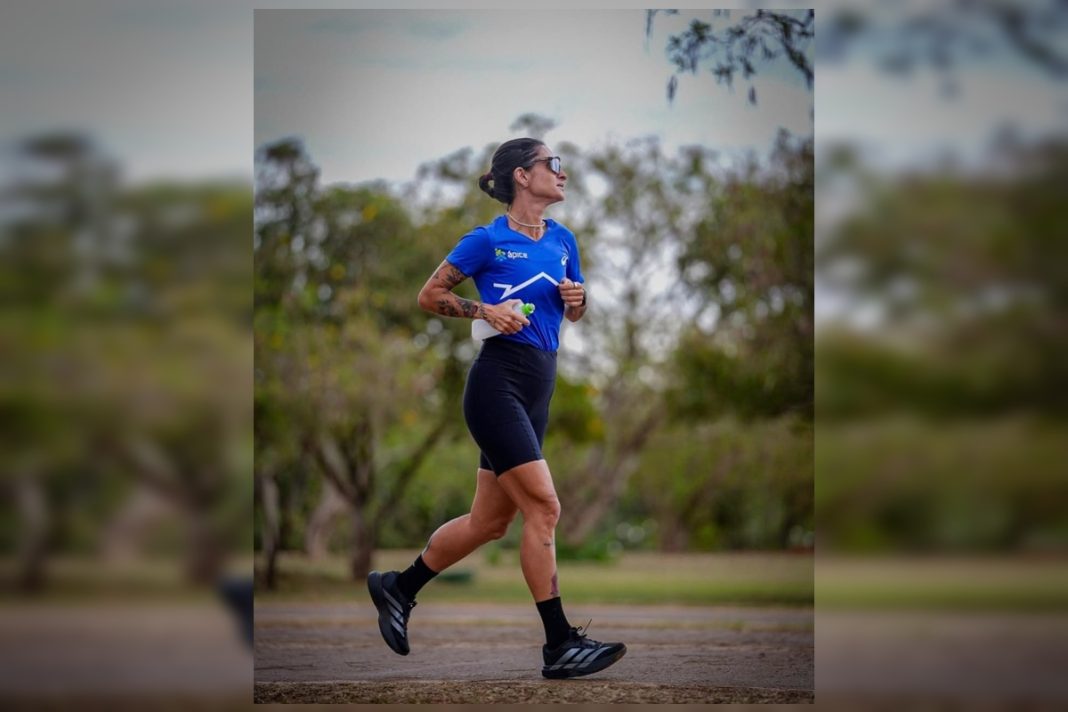 amigos-plantam-ipe-em-homenagem-a-atleta-que-morreu-no-parque-da-cidade