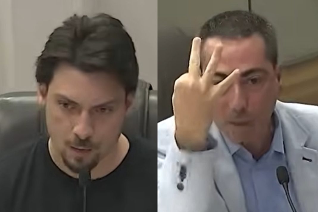 jair-renan-e-criticado-por-vereador-ao-tentar-abonar-falta:-“cria-vergonha”