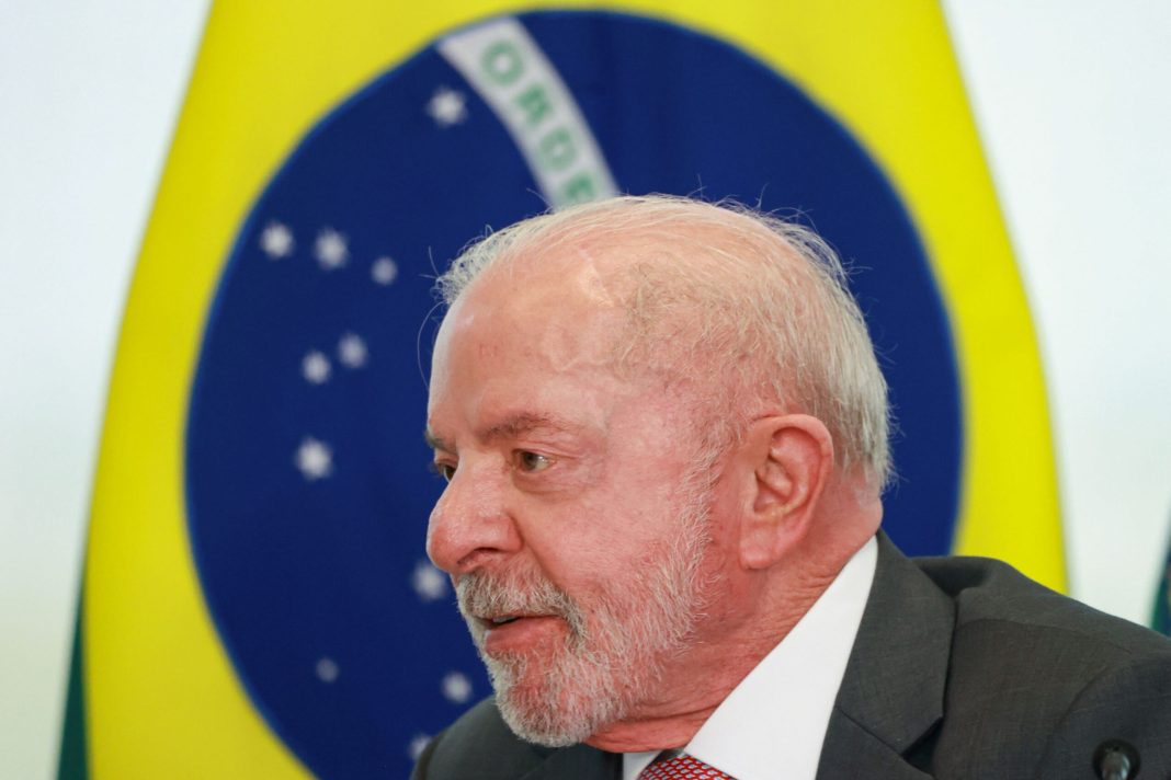 tse-manda-lula-e-governo-apagarem-post-com-criticas-a-familia-bolsonaro