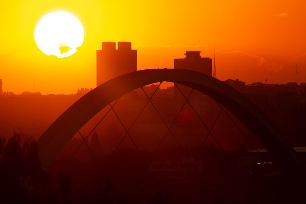 alerta-de-calor-extremo:-temperaturas-podem-ultrapassar-40°c-ate-4a-(30/9)