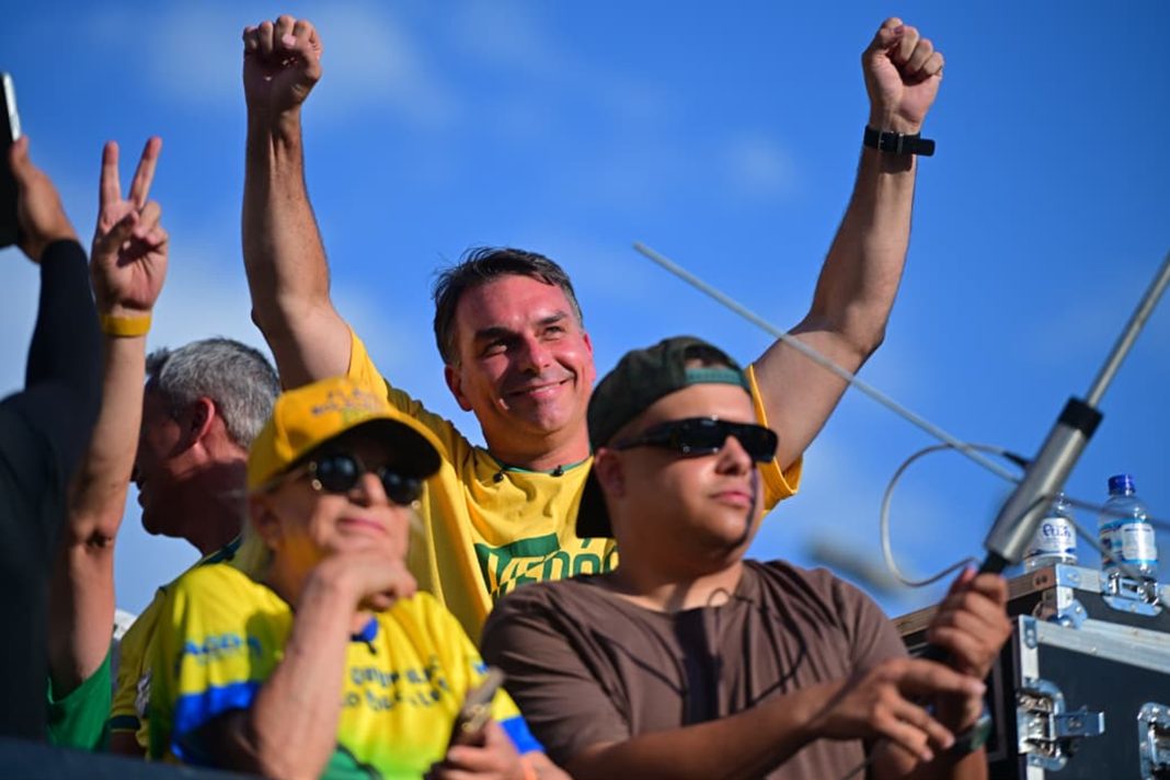 “fake-news-sobre-nossa-senhora-teve-ajuda-de-dentro-da-cnbb”,-diz-flavio