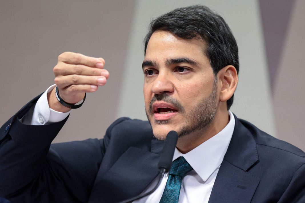 messias-defende-cnbb-e-condena-“ataques-e-agressoes”-de-flavio-bolsonaro