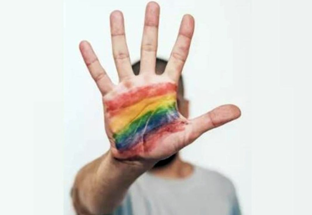 comissionado-de-ra-e-condenado-por-homofobia:-“o-tempo-do-viado-acabou”