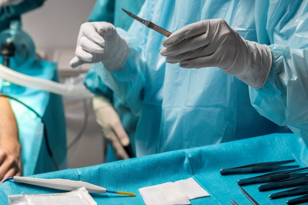 japao-faz-cirurgia-inedita-com-celulas-tronco-no-musculo-do-coracao